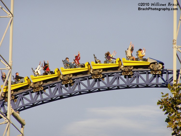 Intamin Yellow really does look pretty.