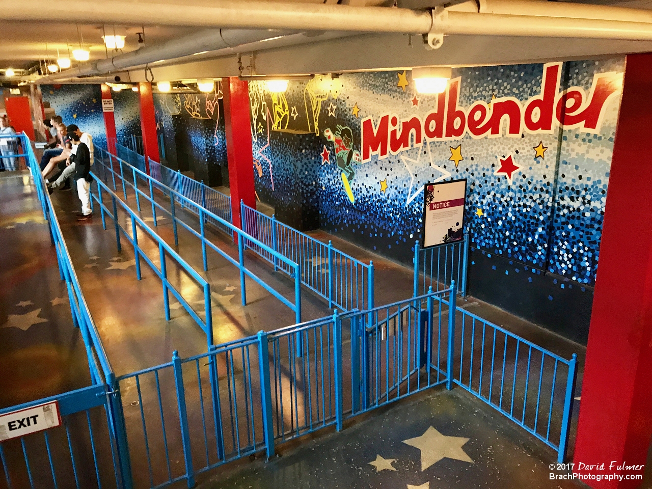 Mindbender's Queue line area.