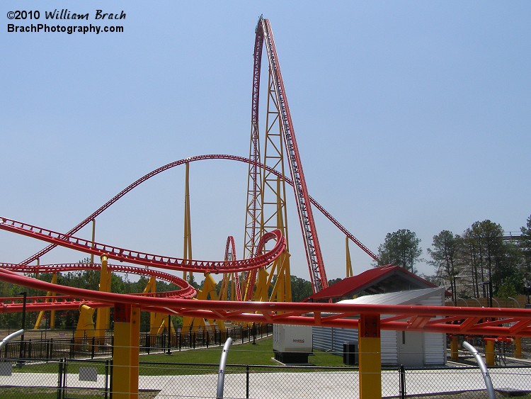 Intimidator 305's massive lift hill and tiny station seen here.
