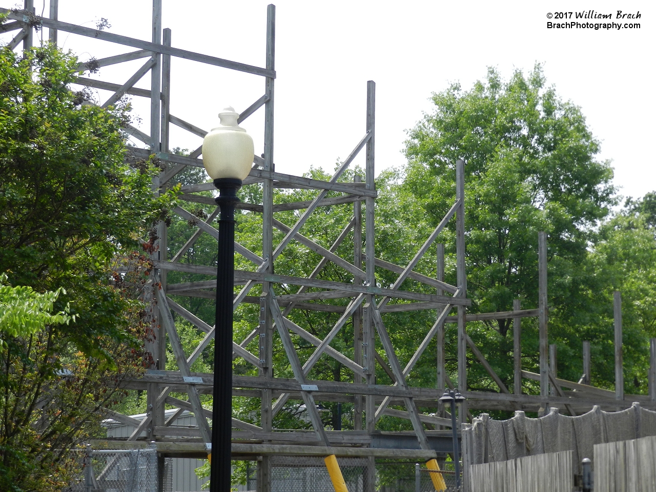 Headed towards Blood on the Bayou Haunted House, you can see that there is no track on this portion of Hurler.