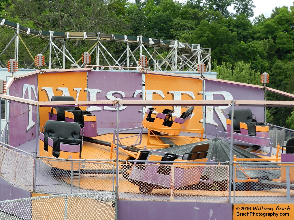 RARE classic Twister ride at Lakemont Park!