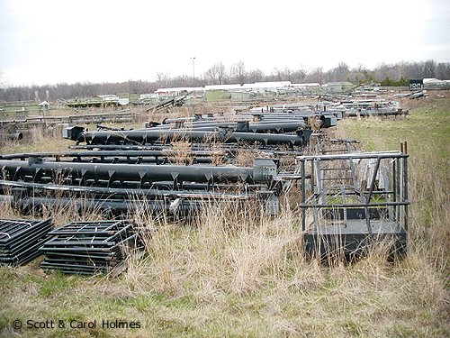 Track pieces of CHAOS from Opryland USA.