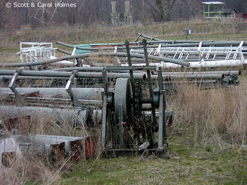 Rock n' Roller Coaster's lift hill mechanism that drove the chain which pulled the trains up.